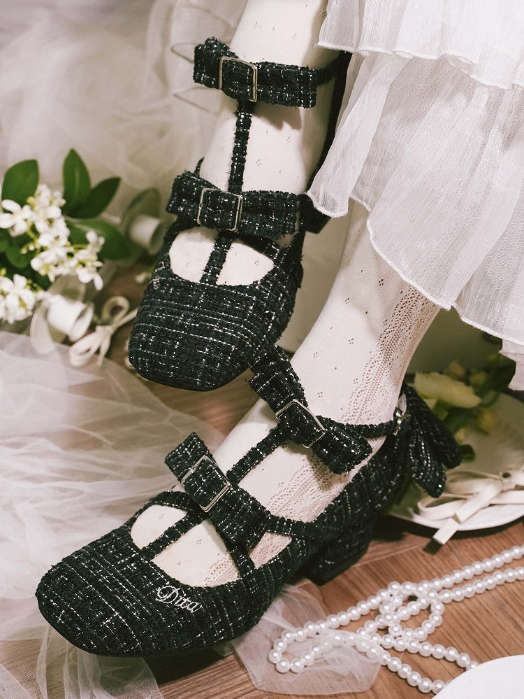 Design Lolita Schwarze Akzente Quadrat mit Schleife Elegante Zehen-T-Riemen-Schuhe