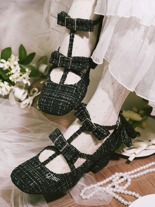 Design Lolita Schwarze Akzente Quadrat mit Schleife Elegante Zehen-T-Riemen-Schuhe