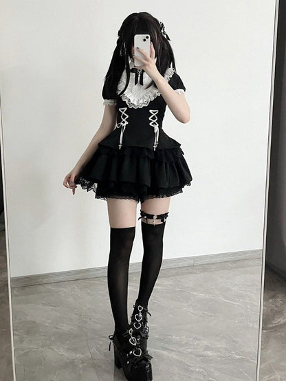 Kurze Rüschen Schwarze Ärmel Weißer Ausschnitt Gothic Kreuz Schnürung Charms Kleid Lolita