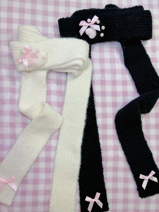 Kitty Claw Knitted Scarf