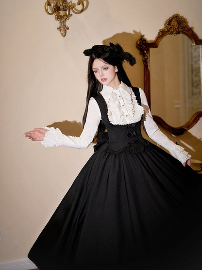 Robe Lolita noire élégante à volants sous la poitrine