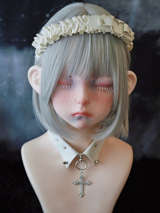 White Gothic Handmade Heart-shaped Ring Ruffled KC