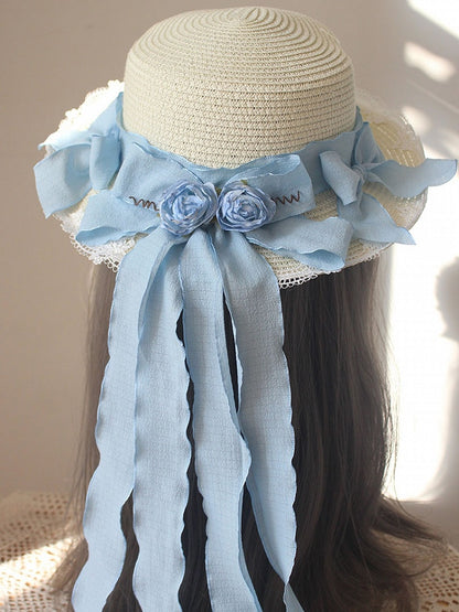 Chapeau de paille fleuri avec bordure en dentelle