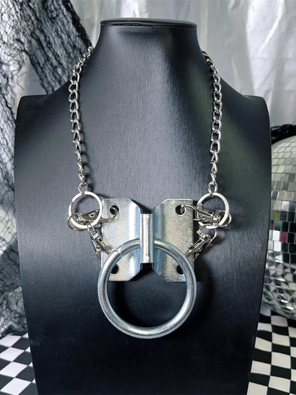 Collier en métal en forme d'anneau Y2K