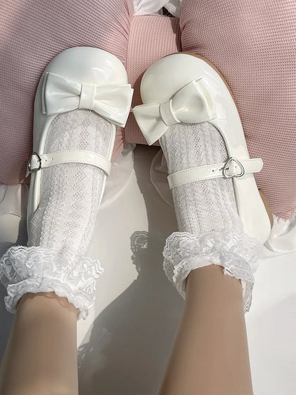Süß mit Herz-Akzent-Dekor Mary Schuhe Lolita Schleife Schnalle Weiß in Charming Low-Heel Jane
