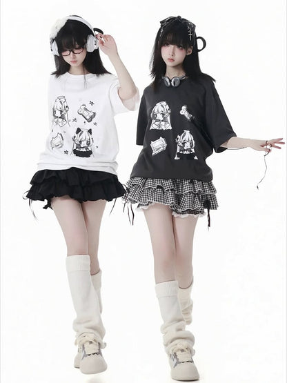 Anime Girl Print Weiß/Dunkel T-Shirt Grau Rundhals Baumwolle