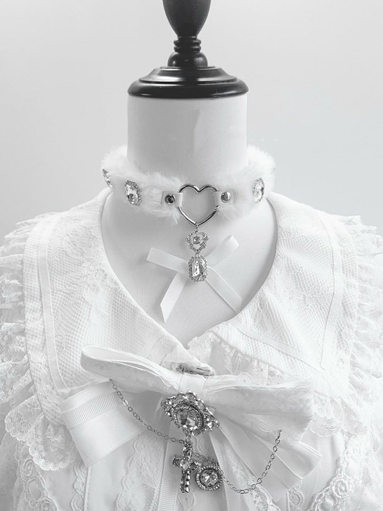 Rhinestone with Glimmering White Plush Bowknot Pendant Embellished Choker