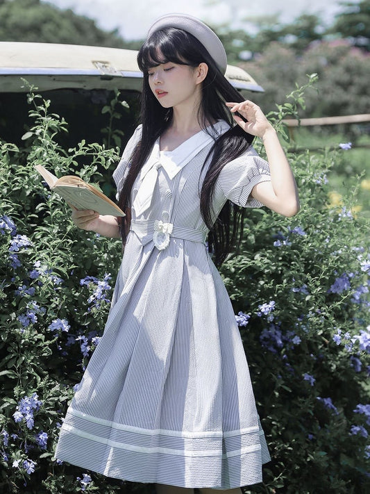 Weiß Gestreiften und Kleid Sommer Ärmeln Taille Puff Blau Gürtel mit
