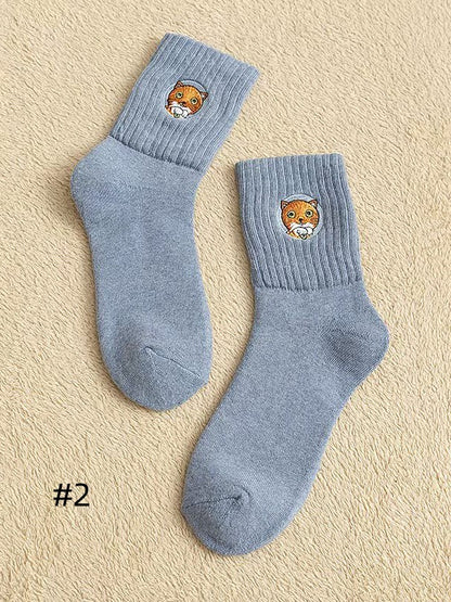 Cute Kitty Embroidered Calf Socks