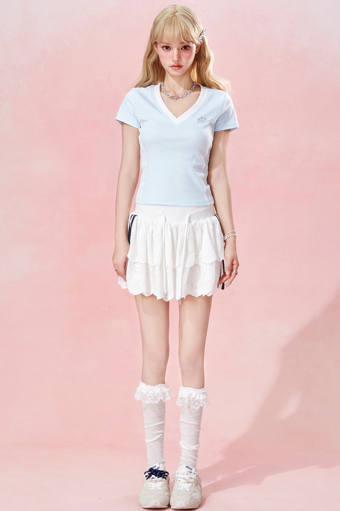 headphone design top with tight Short