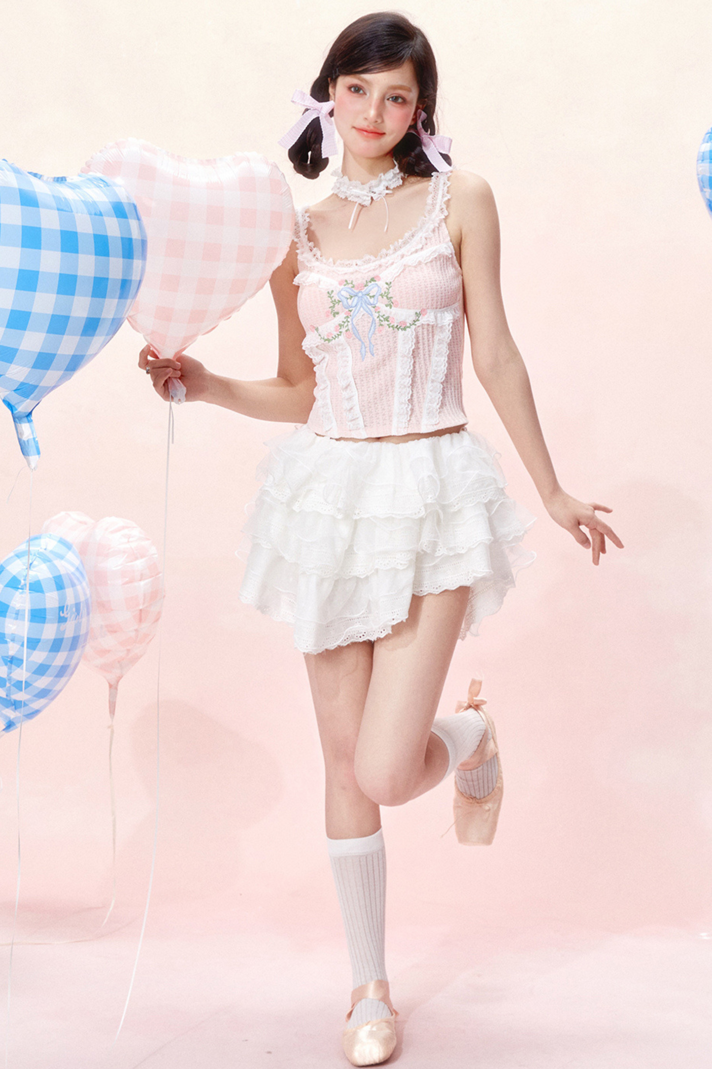 Shorts Lace Top Camisole + Rococo Dreams