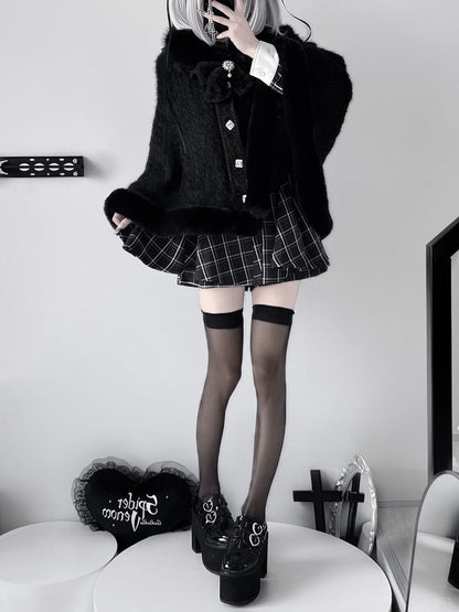 Jirai Kei Black/White Plush Trimming Knit Cape