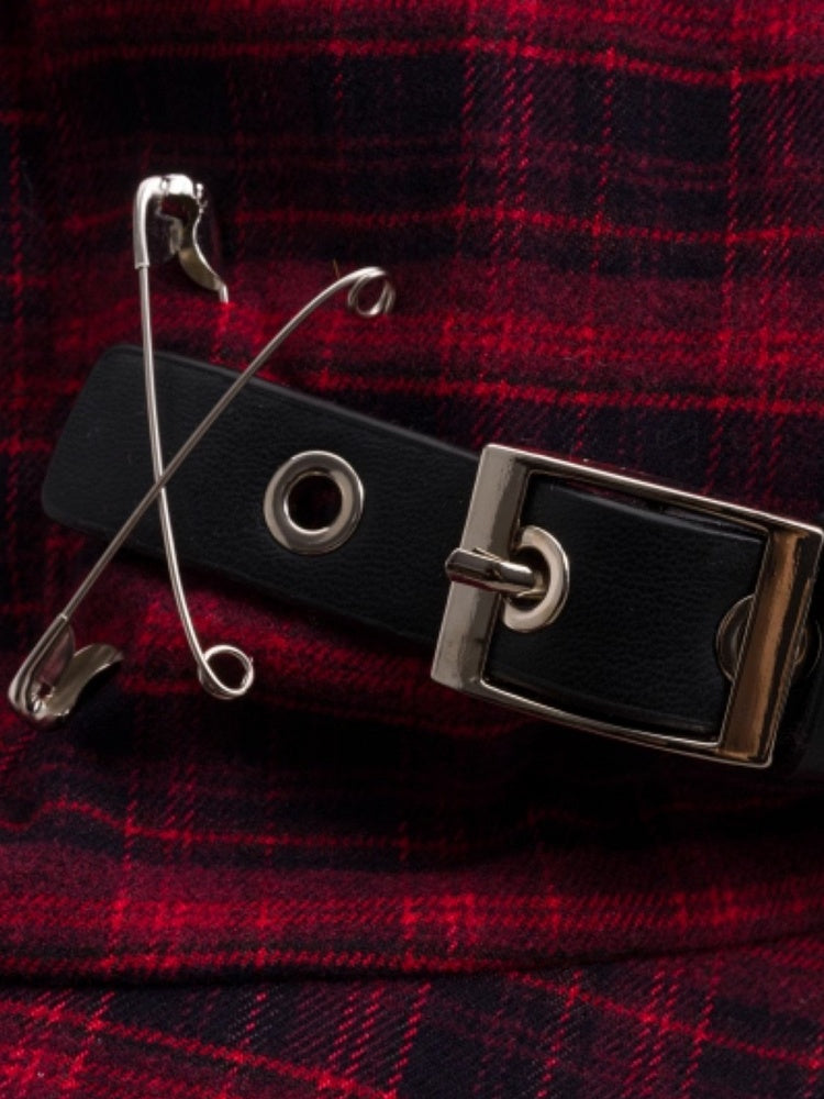 Beret Red Plaid And Buckle Details Pins Black With Pattern