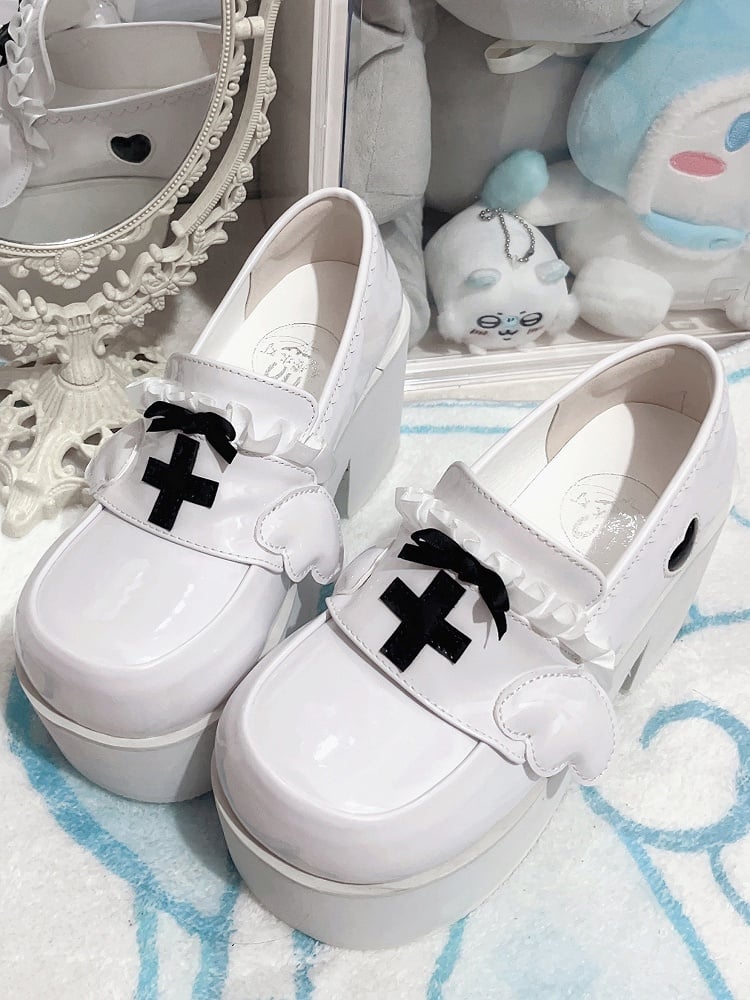 Jirai Kei White Yami Kawaii Cross Bowknot Platform Loafers