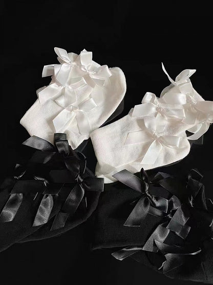 White/Black Bows Ribbed Trim Lolita Under Knee Stockings