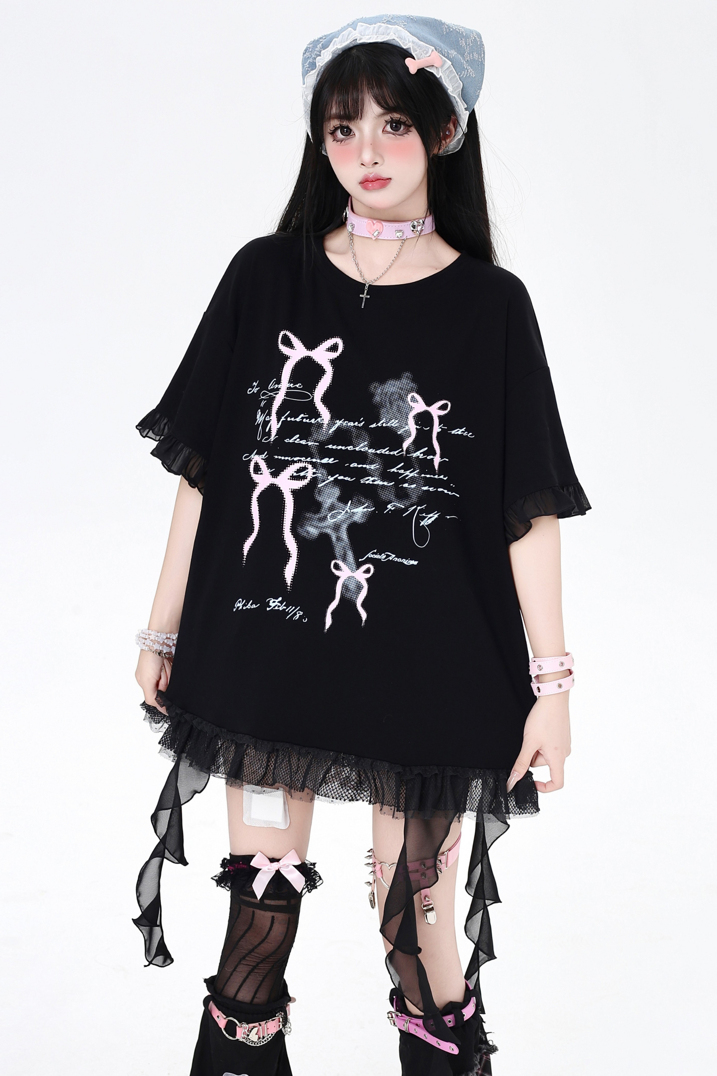 belt ribbon Loose with T-shirt