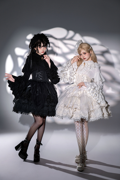 グッドエビルロリータゴシックジーシャツ＋フレアスカート＋ウエストベルト