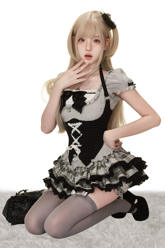 Skirt Secret Cake Belt Plaid Language + Black Top Moonlight Waist