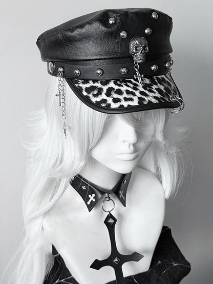 Nietenhut Kreuz Charm Punk Leopard PU Y2K Gyaru Mode