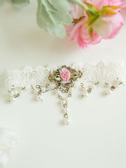 Decorated White Choker Chain Bead