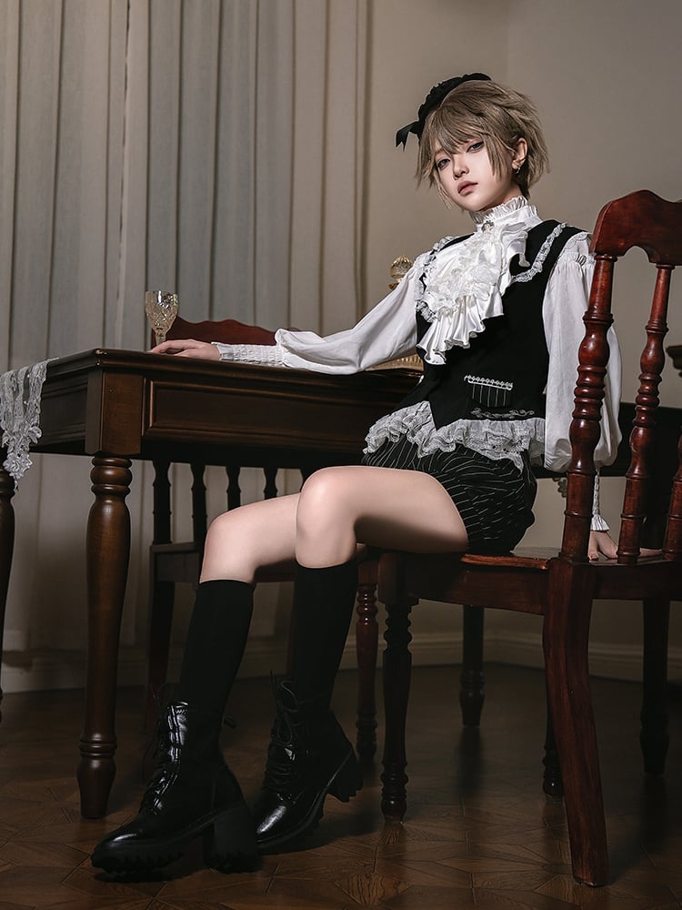 Black and White Ouji Lolita Full Set Shirt + Waistcoat + Shorts + Jabot