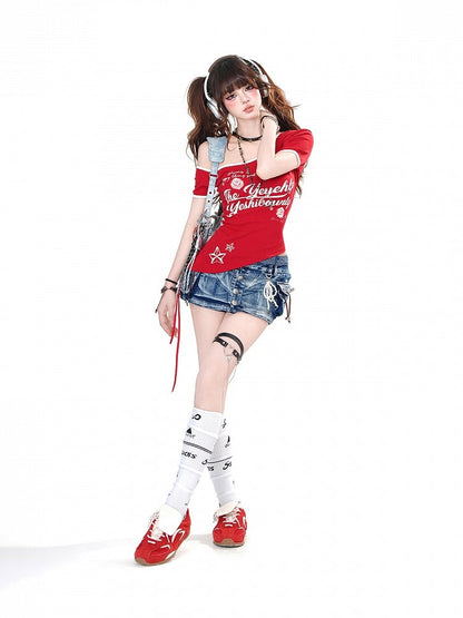 ブルーデニムポケット、シルバートーンボタン、グラマラスなスリムフィットミニスカート