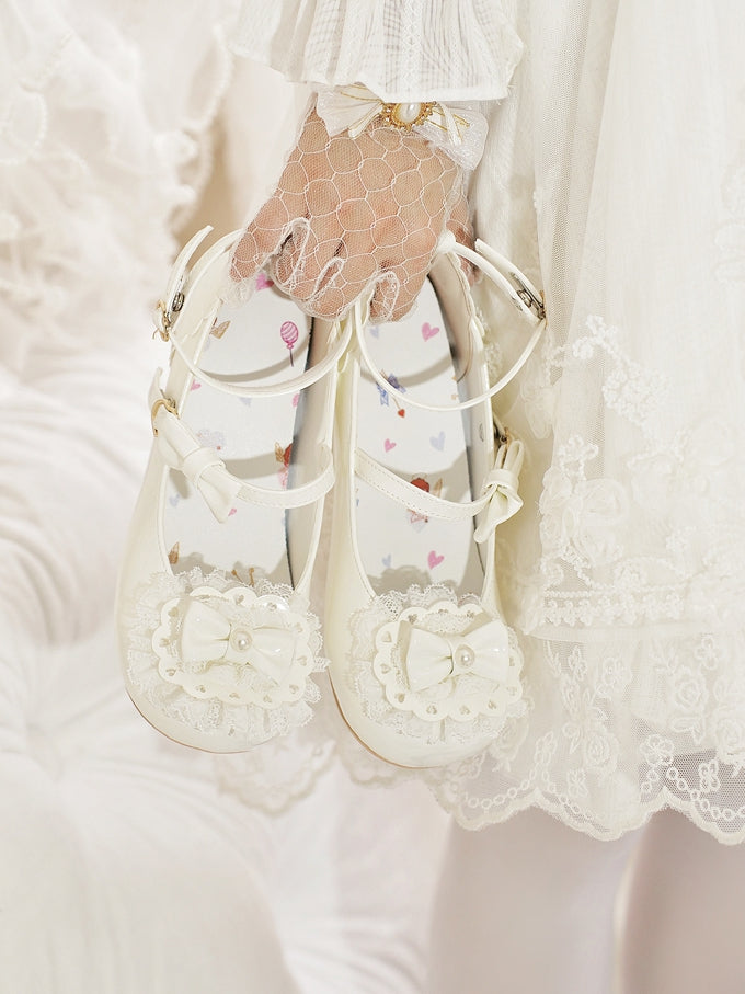 White Round Buckles Heart Lolita Lace at Milky Bow Toe Top Trim