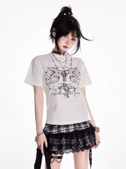 Weißes, eng anliegendes Vintage-T-Shirt mit Rundhalsausschnitt und Y2K-Print
