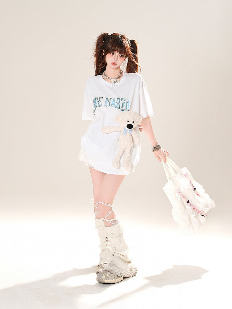 Black/White Round Neck Letter Print T-Shirt with Adorable Bear Plushie