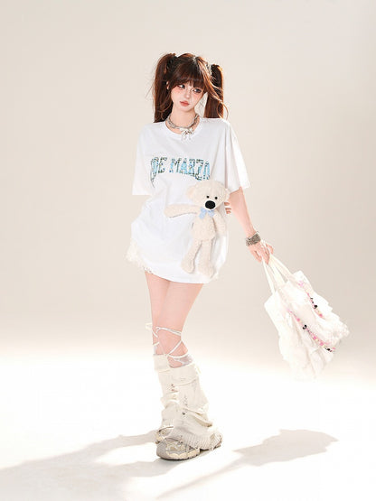 Black/White Round Neck Letter Print T-Shirt with Adorable Bear Plushie