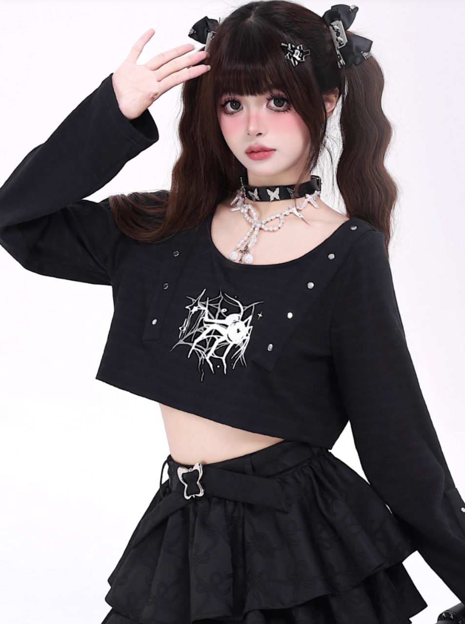 Open Short Girl Dark Top Neck