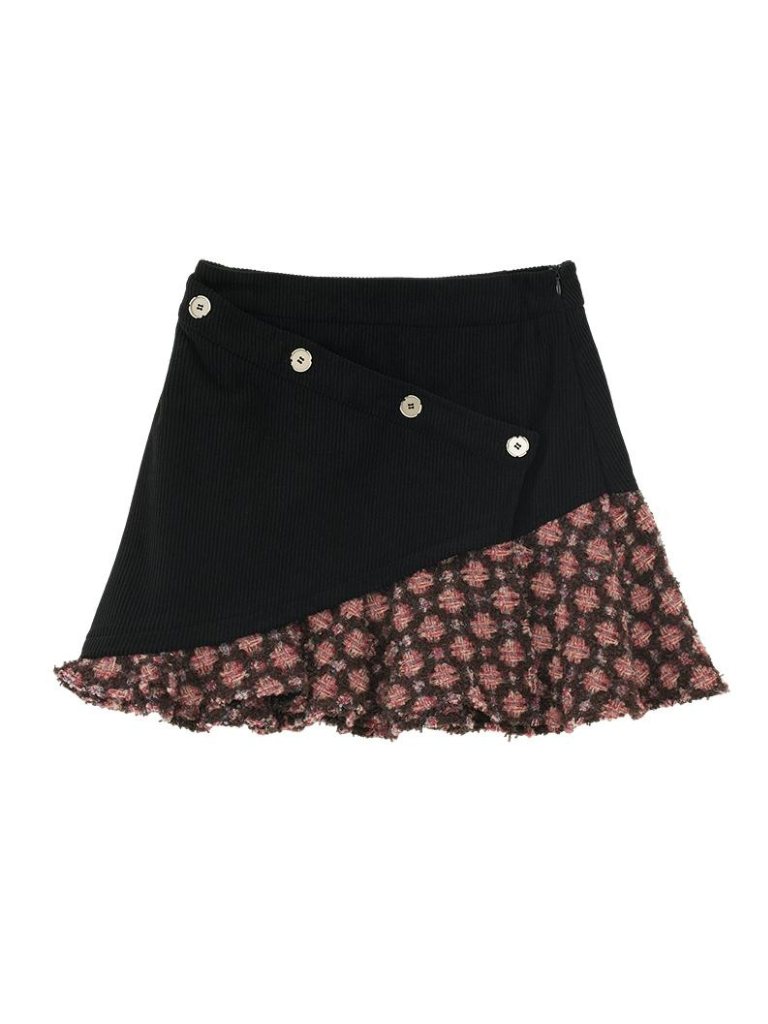 Jupe courte asymétrique fleurie + veste fleurie à col