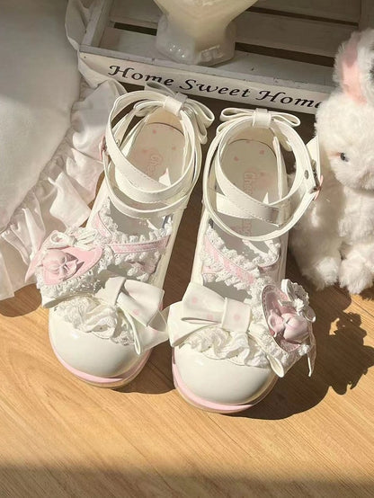 Riemen weiß mit Details Design Candy Lace Schuhe Schleife süß und rosa Lolita Herz Schuh Runde Zehen Clip gerüscht - überkreuzt