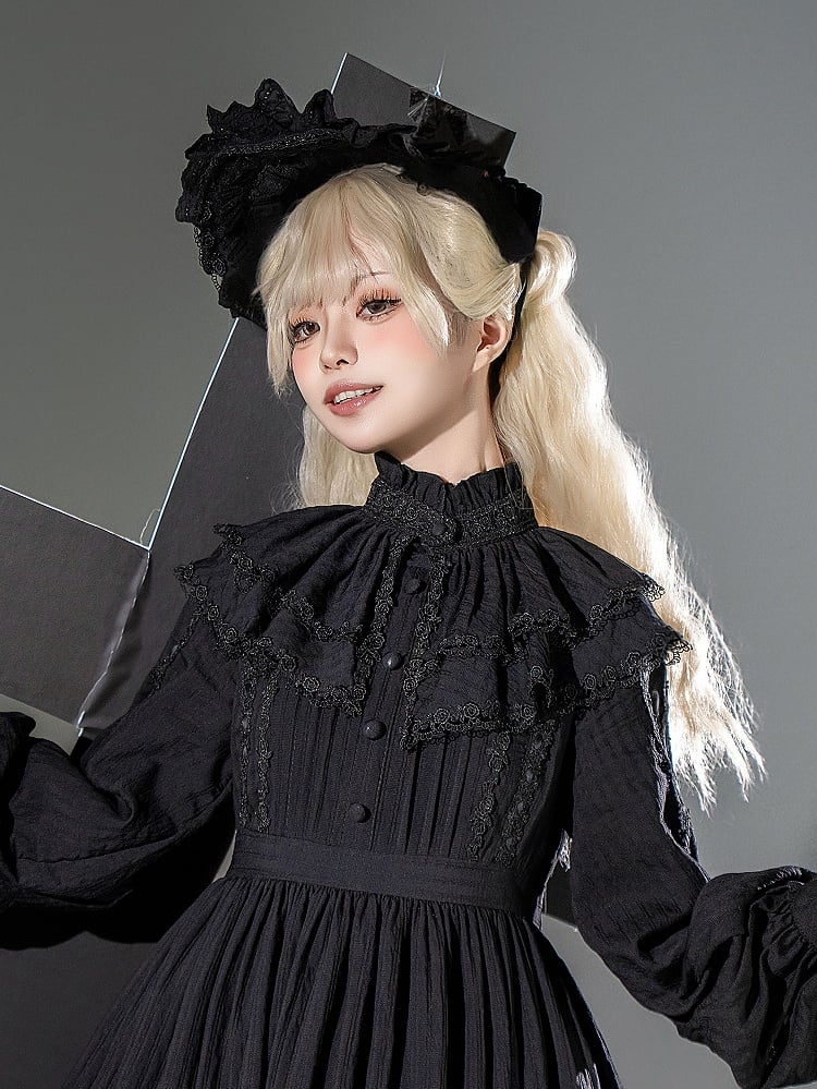 / Black White Bonnet