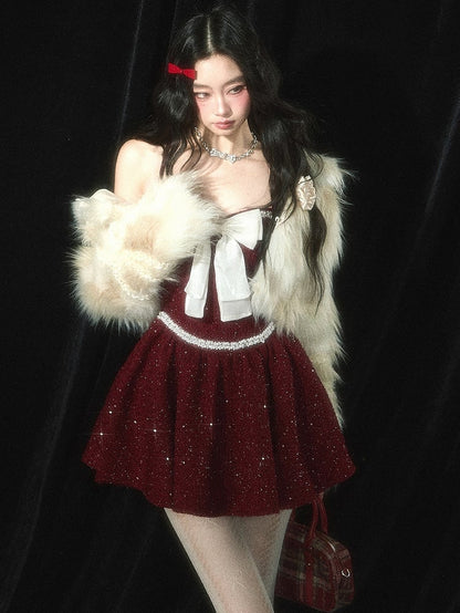 Robe nuisette en tweed rouge de Noël avec nœud papillon et détails en perles