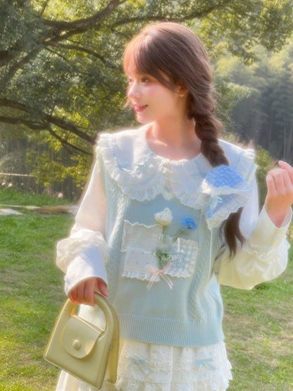 Gilet tricoté bleu à patchs en dentelle fleurie Yume Kawaii