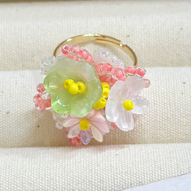 4 Adjustable Beaded Ring Options Color Y2K Floral