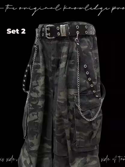 Pockets Camourflage Cross and Skeleton Appliques Cargo Shorts