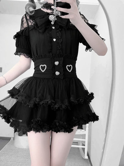 Bluse Kei Jirai Weiß / Knöpfe mit schwarzem Herz