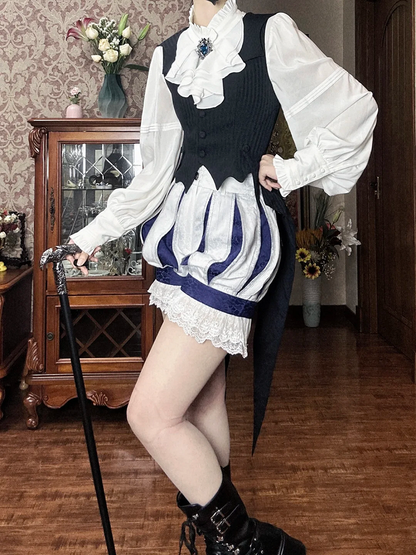 Gothic Ouji Swallow Curved Hem Wings and Black Waistcoat Collar Tail Lolita Bat
