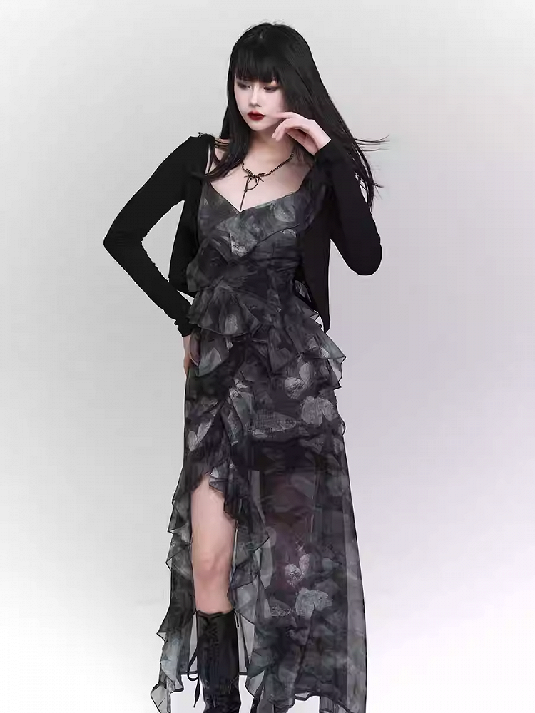 Black Slim-fitting Knitted Cropped Cardigan