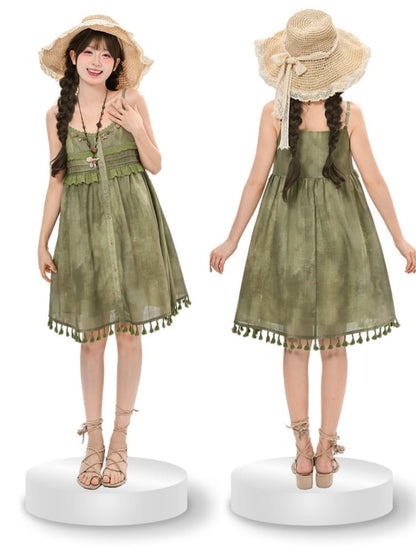Green Tassel Hem Buttons Embellished Mori Kei Cami Dress Neckline
