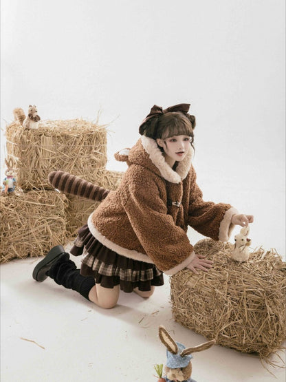 Brauner Fleece-Wintermantel mit Kapuze und Ohren des Kleinen Pandas