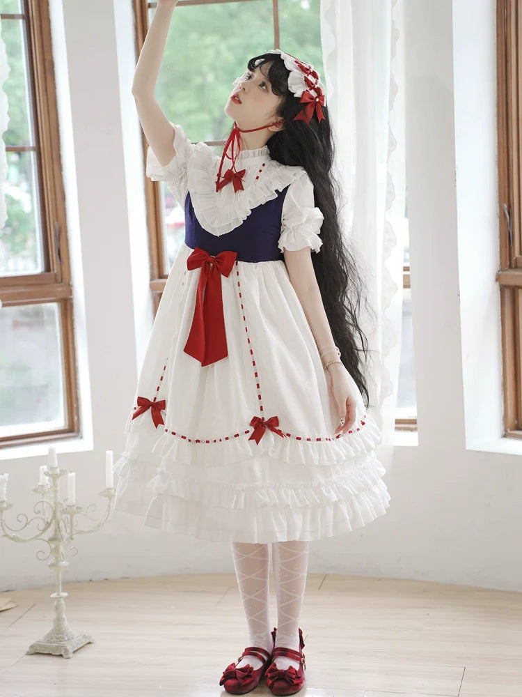 Robe Lolita pour poupée, ravissante