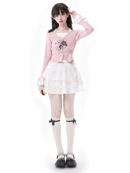 Ensemble haut en dentelle blanc et jupe fleurie rose