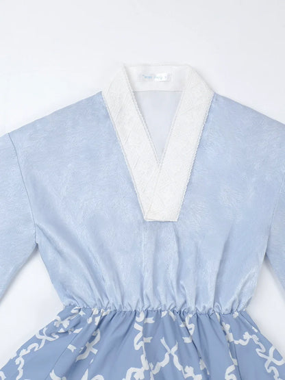 Süßes, bedrucktes Dienstmädchen-Alice-Kostümkleid im japanischen Stil