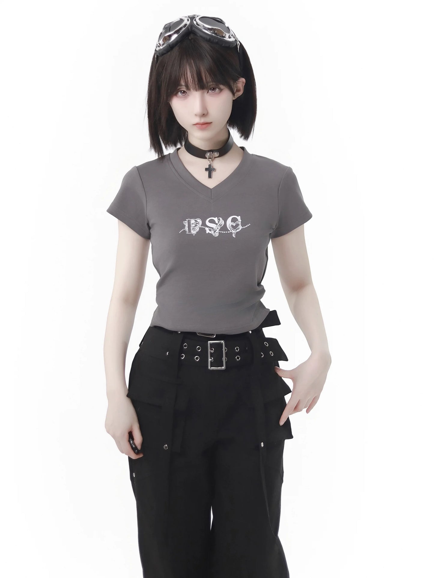 Weißes T-Shirt mit V-Ausschnitt, grau, schmal
