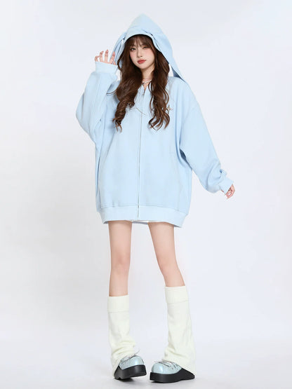Sweat à capuche bleu lait Loose Bunny à capuche