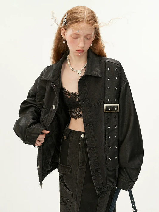 Veste en denim à bretelles en cuir