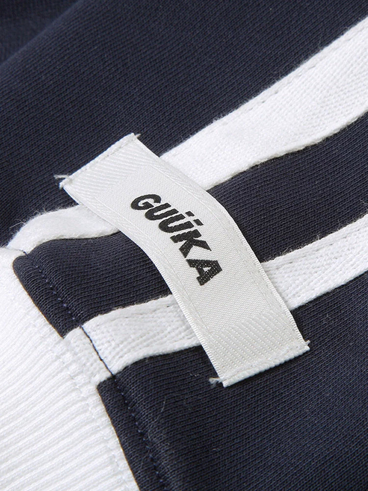 Veste à revers courte sportive américaine